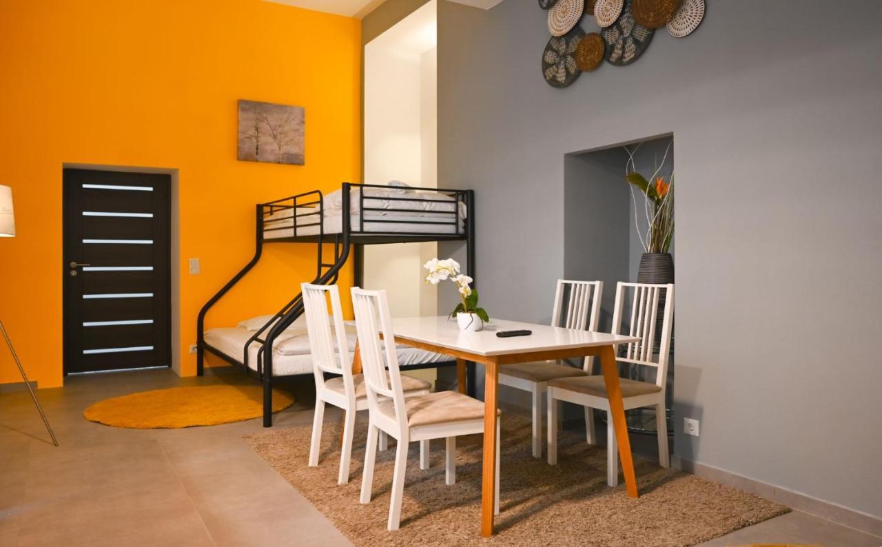 Apartamento Charming Domicile Wien Allerheiligenplatz Exterior foto